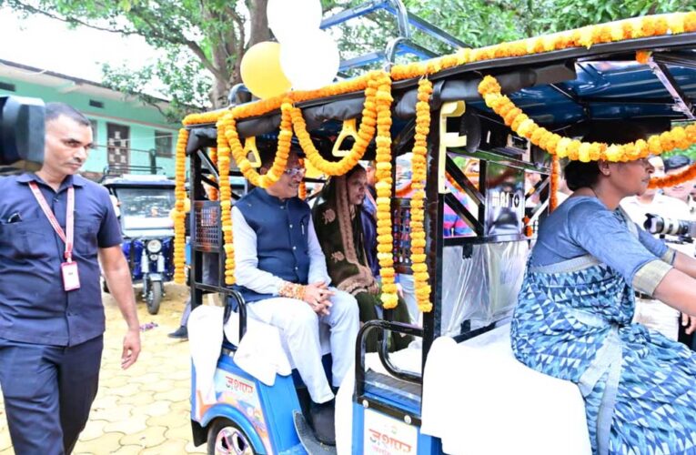 मुख्यमंत्री  विष्णु देव साय ने ‘जशपुर एक्सप्रेस’ योजना का किया शुभारंभ