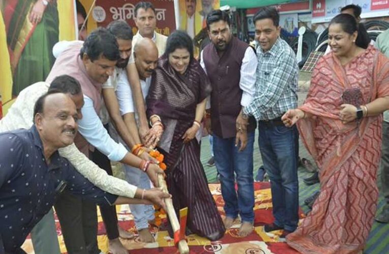 जनता की अपेक्षाओं को पूर्ण करना और क्षेत्र का सर्वांगीण विकास हमारी सर्वोच्च प्राथमिकता : राज्यमंत्री गौर