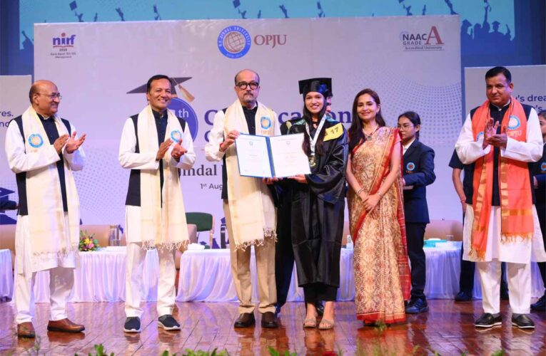 युवा ज्ञान, नवाचार और नैतिक मूल्यों से करें राष्ट्र निर्माण: राज्यपाल रमेन डेका का आह्वान