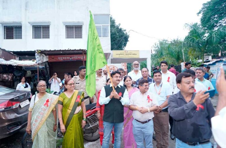 शीघ्र एचआईवी जांच और उपचार से एचआईवी महामारी पर नियंत्रण संभव : उप मुख्यमंत्री  शुक्ल