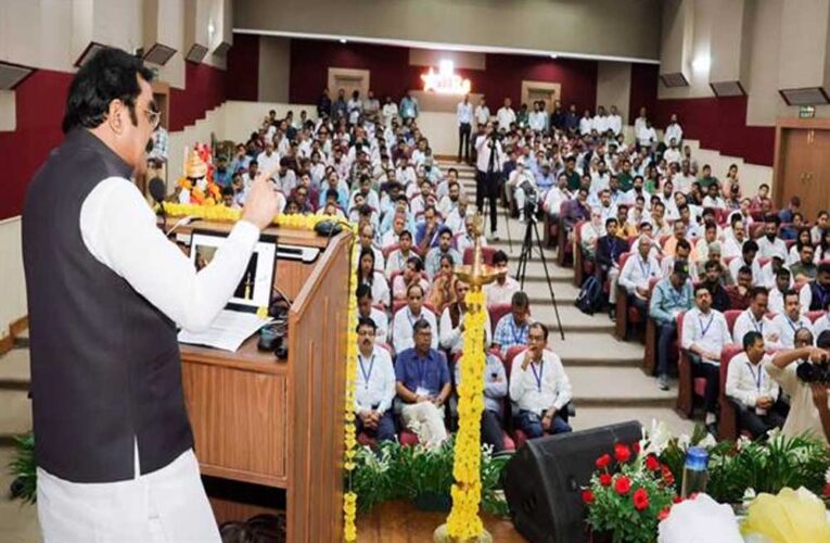 प्रयोगशाला से निर्माण स्थल तक पहुंचें नवाचार-लोक निर्माण मंत्री  सिंह