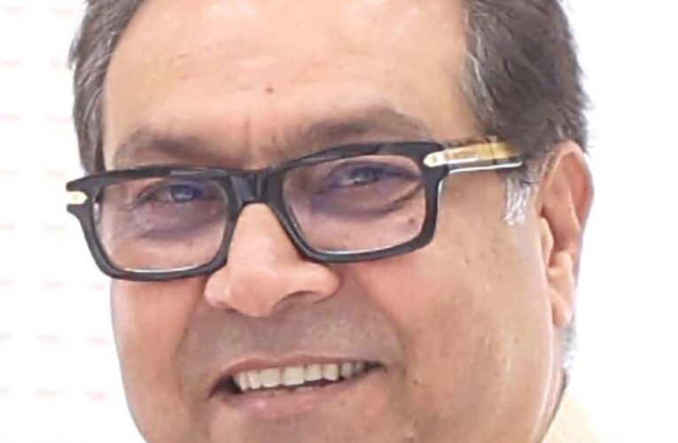 पूर्व राज्यमंत्री  मोहसिन रज़ा जी ने ‘रक्षाबंधन’ के पावन पर्व पर देश व प्रदेशवासियों को दीं हार्दिक बधाई