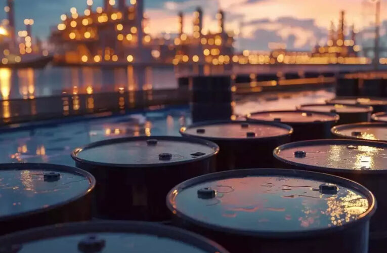 Crude Oil Price: होरमुज़ में अमेरिका की नो-एंट्री, ईरान के नए बिल से कच्चे तेल की कीमतों में फिर उबाल