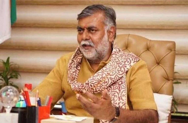 कठिन परिस्थितियों में वैश्विक मंच पर प्रतिभा साबित करना पूरे प्रदेश के लिए गर्व की बात : मंत्री  पटेल
