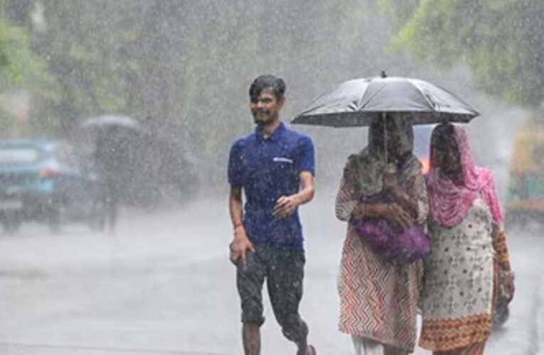 यूपी में 5 सितंबर तक झमाझम बारिश का दौर, 1 सितंबर को 11 जिलों में भारी से बहुत भारी बारिश का अलर्ट