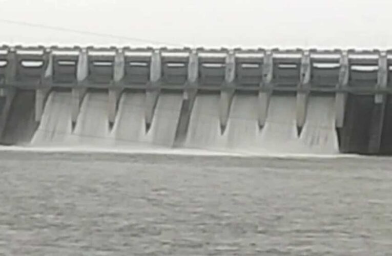 बाणसागर के 8 गेट खुले, सोन नदी में छोड़ा हजारों क्यूमेक पानी; किनारे के गांवों में अलर्ट