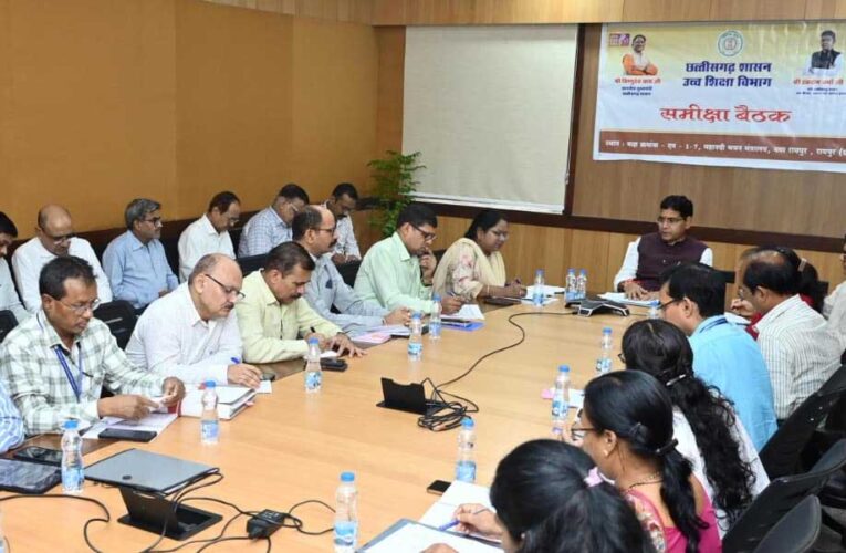 700 सहायक प्राध्यापकों की भर्ती और पदोन्नति प्रक्रिया में अनावश्यक विलंब न करें – उच्च शिक्षा मंत्री टंक राम वर्मा