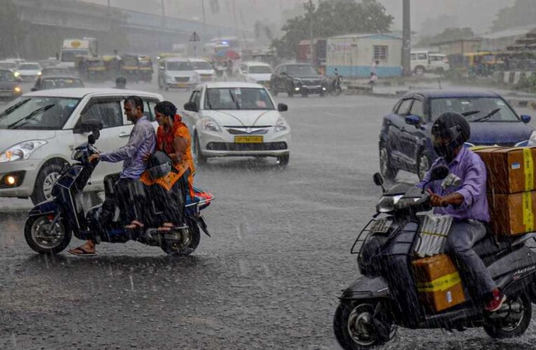 MP Weather: जबलपुर समेत 22 जिलों में आज भारी बारिश, स्ट्रॉन्ग सिस्टम एक्टिव; सतना में स्कूल-कॉलेज बंद
