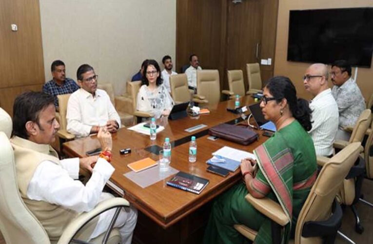 बालाघाट में स्वास्थ्य सेवाओं की पहुंच और डिलीवरी व्यवस्था करें सुदृढ़: उप मुख्यमंत्री  शुक्ल