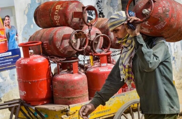 ग्रामीण LPG उपभोक्ताओं को बड़ी राहत, अब 25 दिन में बुक होगा सिलेंडर