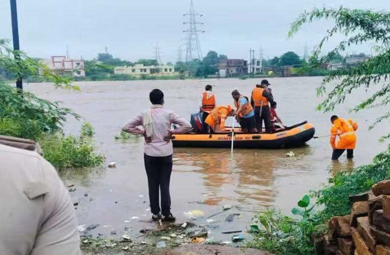मध्यप्रदेश में फिर झमाझम बारिश का अलर्ट, 19 जिलों में भारी बारिश; ग्वालियर-चंबल के 6 जिलों में स्कूल बंद