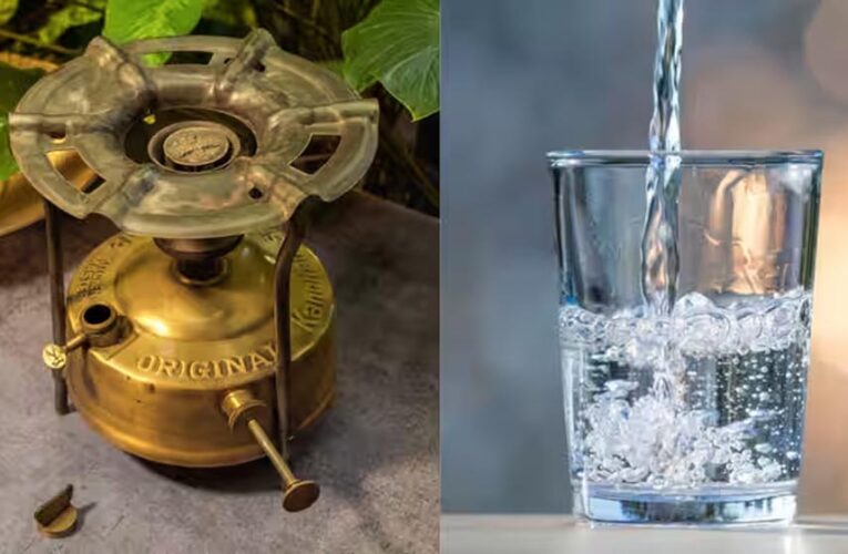 महज 600 रुपये की लागत में दो भाइयों ने मिलकर पानी और केरोसिन से चलने वाला चूल्हा बनाया।