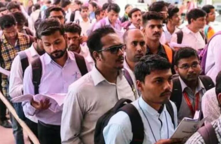 UP Teacher Recruitment 2026: दिसंबर तक होंगी कई बड़ी परीक्षाएं, PGT से Super TET तक जानें पूरा शेड्यूल