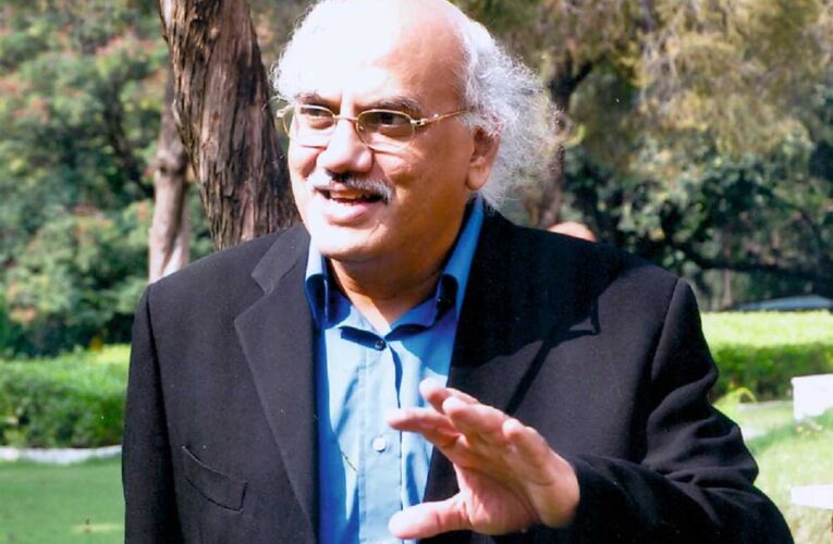 संतोष चौबे को मानद डॉक्टरेट की उपाधि