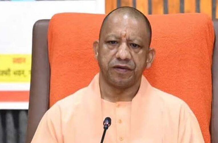 योगी सरकार की नीतियों से यूपी बना इलेक्ट्रॉनिक्स और सेमीकंडक्टर हब, 43 हजार करोड़ का निवेश, 3 लाख से ज्यादा रोजगार के अवसर