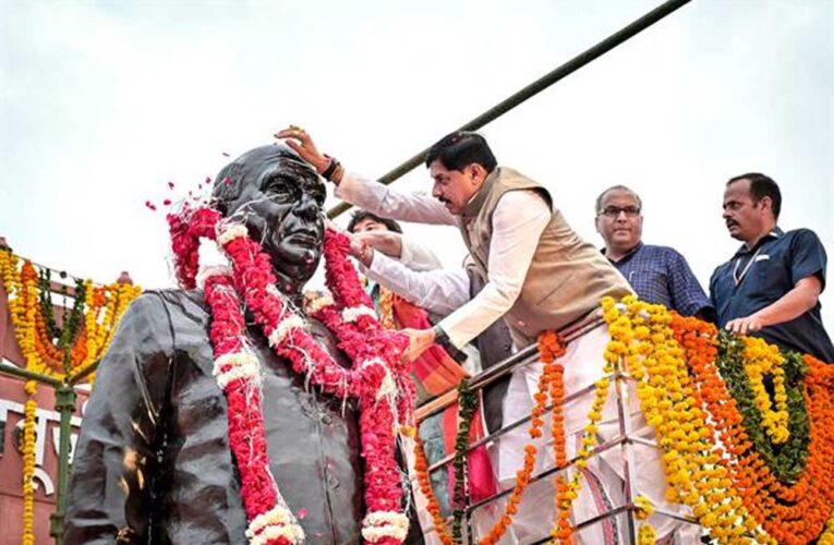नागरिक अधिकारों के लिए संघर्ष में सदैव आगे रहते थे स्व. बाबूजी : मुख्यमंत्री डॉ. यादव
