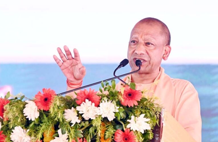 श्रीकृष्ण जन्माष्टमी पर ब्रज क्षेत्र को मुख्यमंत्री योगी देंगे 1051 करोड़ रुपये की 229 योजनाओं की सौगात